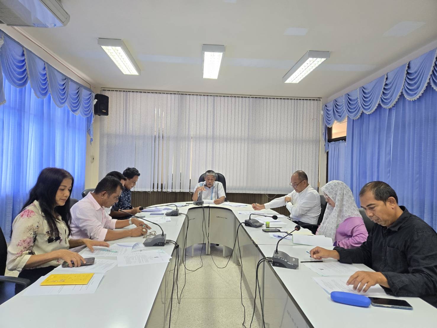 อบต.วังประจัน จัดประชุมพิจารณาข้อบัญญัติท้องถิ่น เรื่องอัตราค่าธรรมเนียมการจัดการสิ่งปฏิกูลและมูลฝอย
