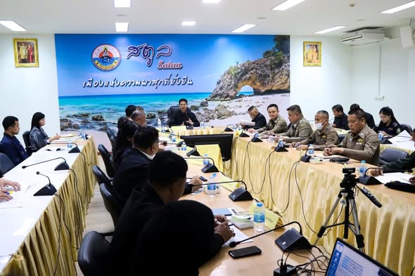 นายก อบต.วังประจัน ร่วมประชุม! เร่งเดินหน้า "Free Flow Zone" จุดผ่อนปรนการค้า ด่านวังประจัน-วังเกลียน กระตุ้นเศรษฐกิจชายแดนสตูล